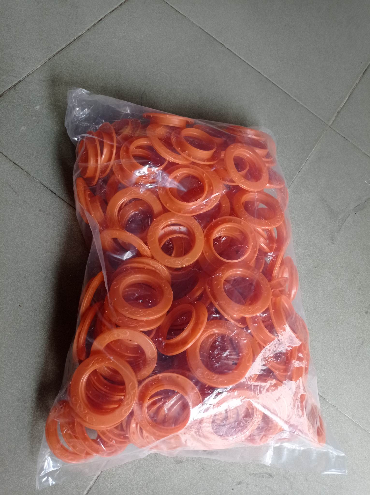 Khoen treo rèm cửa