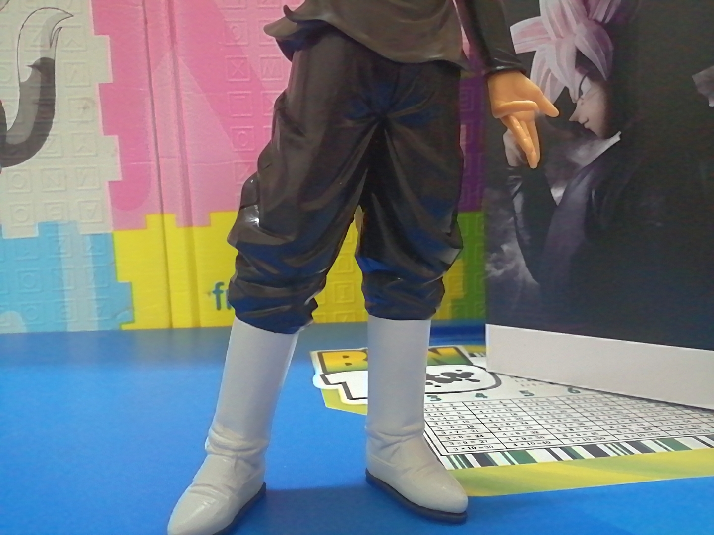 Mô hình Black Goku Rose cao 32 cm ( Dragon Ball Super )