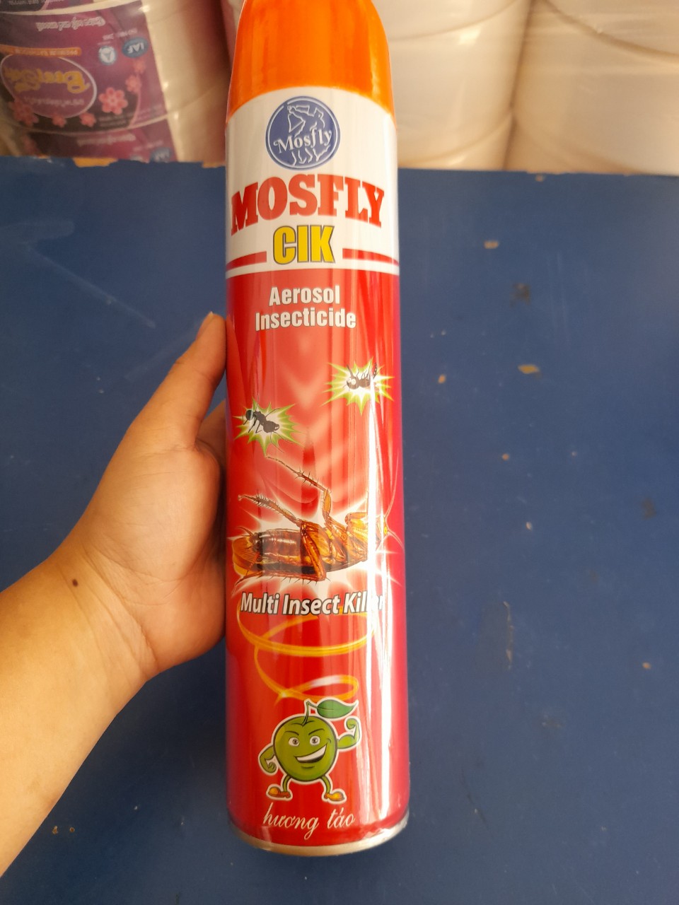 Bình Xịt Muỗi Mosfly chai lớn 600ml mùi trái cây
