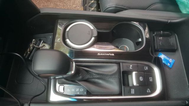 Ốp nội thất titan xước phay Santafe 2019-2020