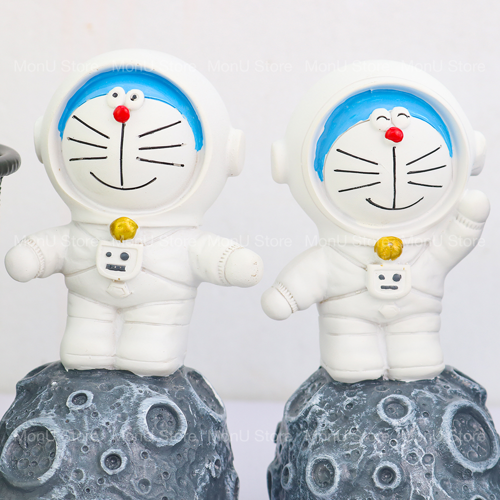 Kệ cắm bút DORAEMON DOREMON phi hành gia dễ thương cute MON0434