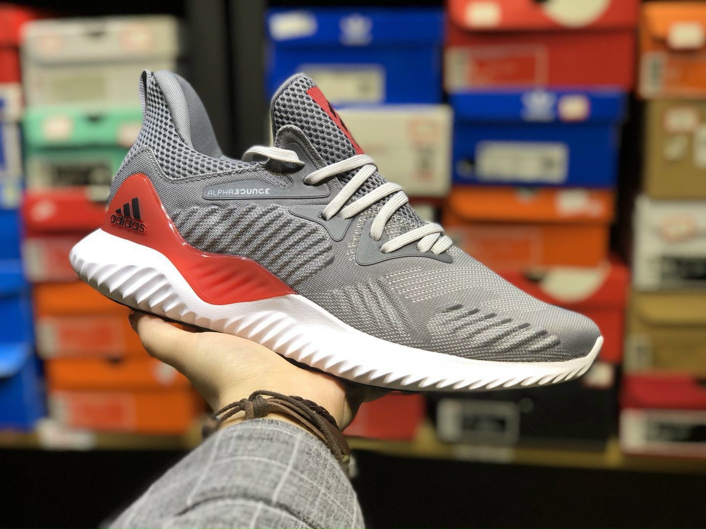 Giày thể thao Adidas Alphabounce Beyond Xám Đỏ