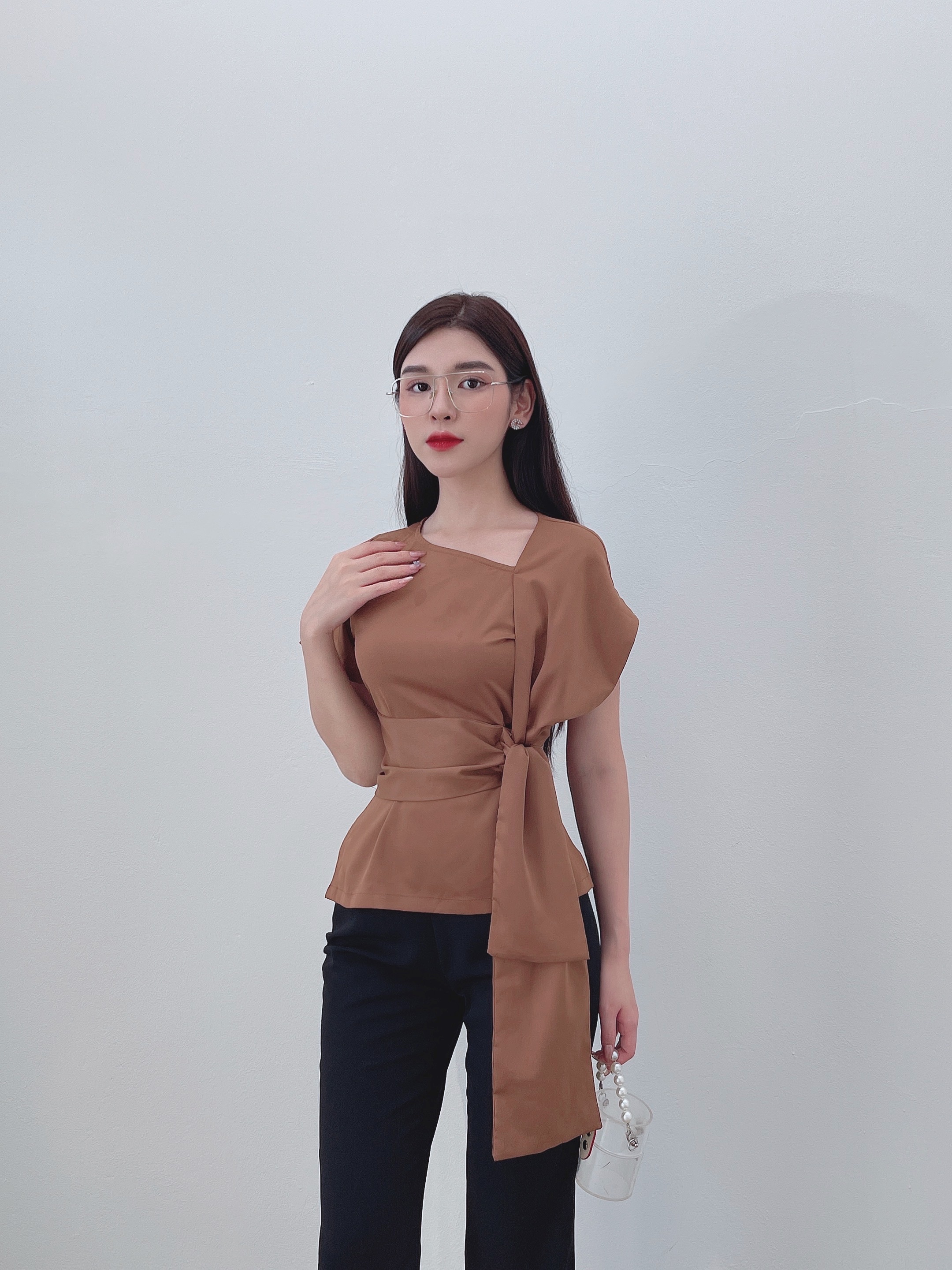 Áo công sở ngắn tay thắt nơ PERLA