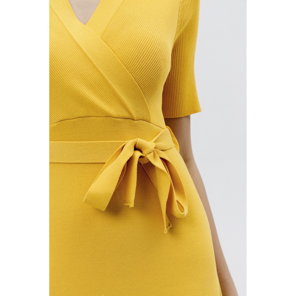 Đầm nữ xoè dệt kim IVY moda MS 42B7272