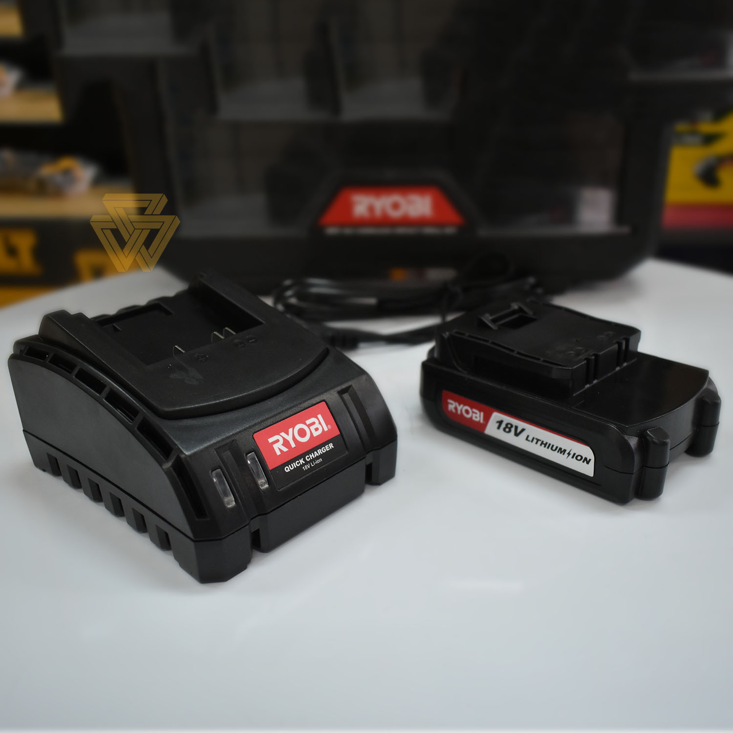 [Trả góp 0%]Bộ Máy Khoan Búa Động Lực Pin 18V Ryobi CLI-1802K