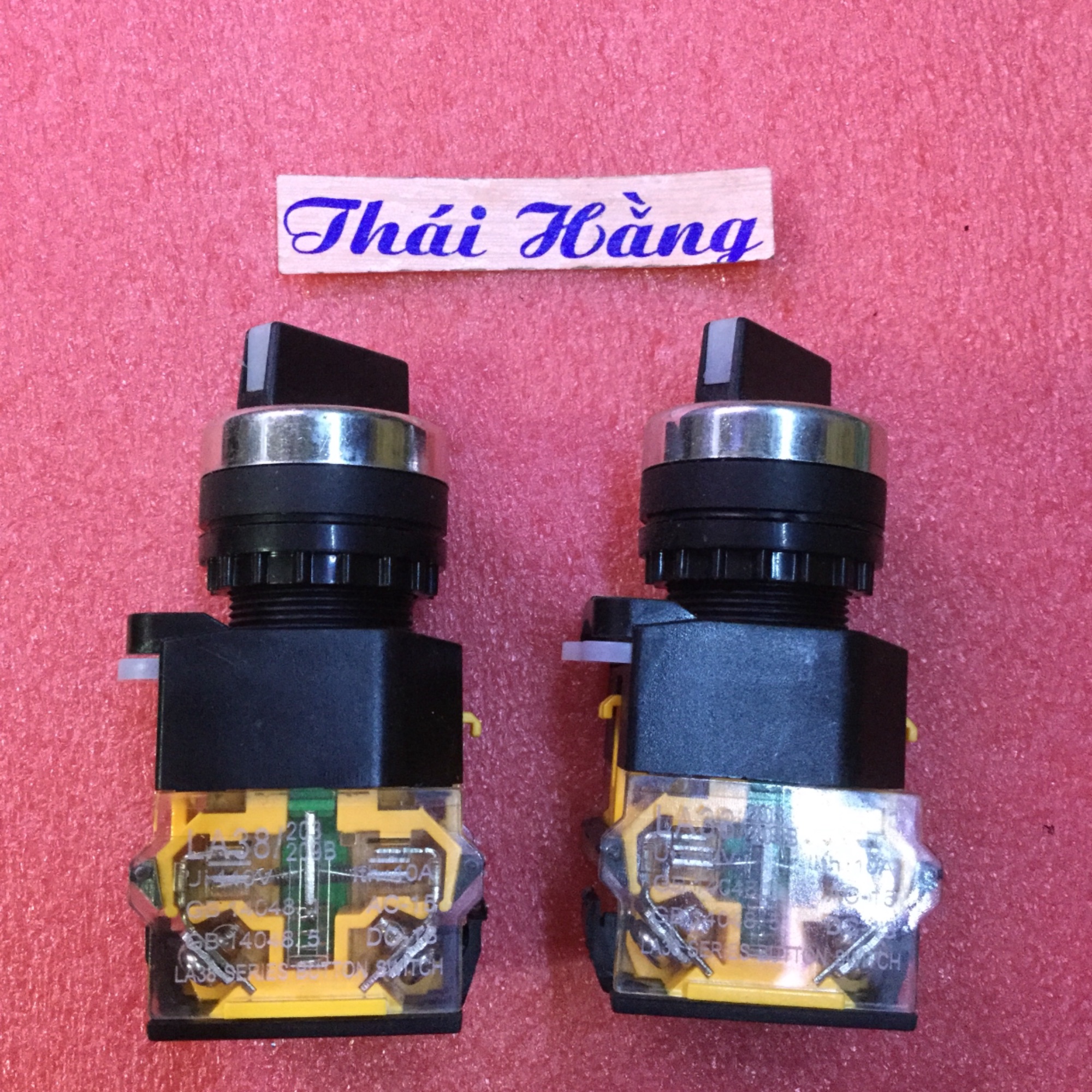 Công tắc xoay O N / O F LA 38 phi 22 ( giá 2 chiếc )