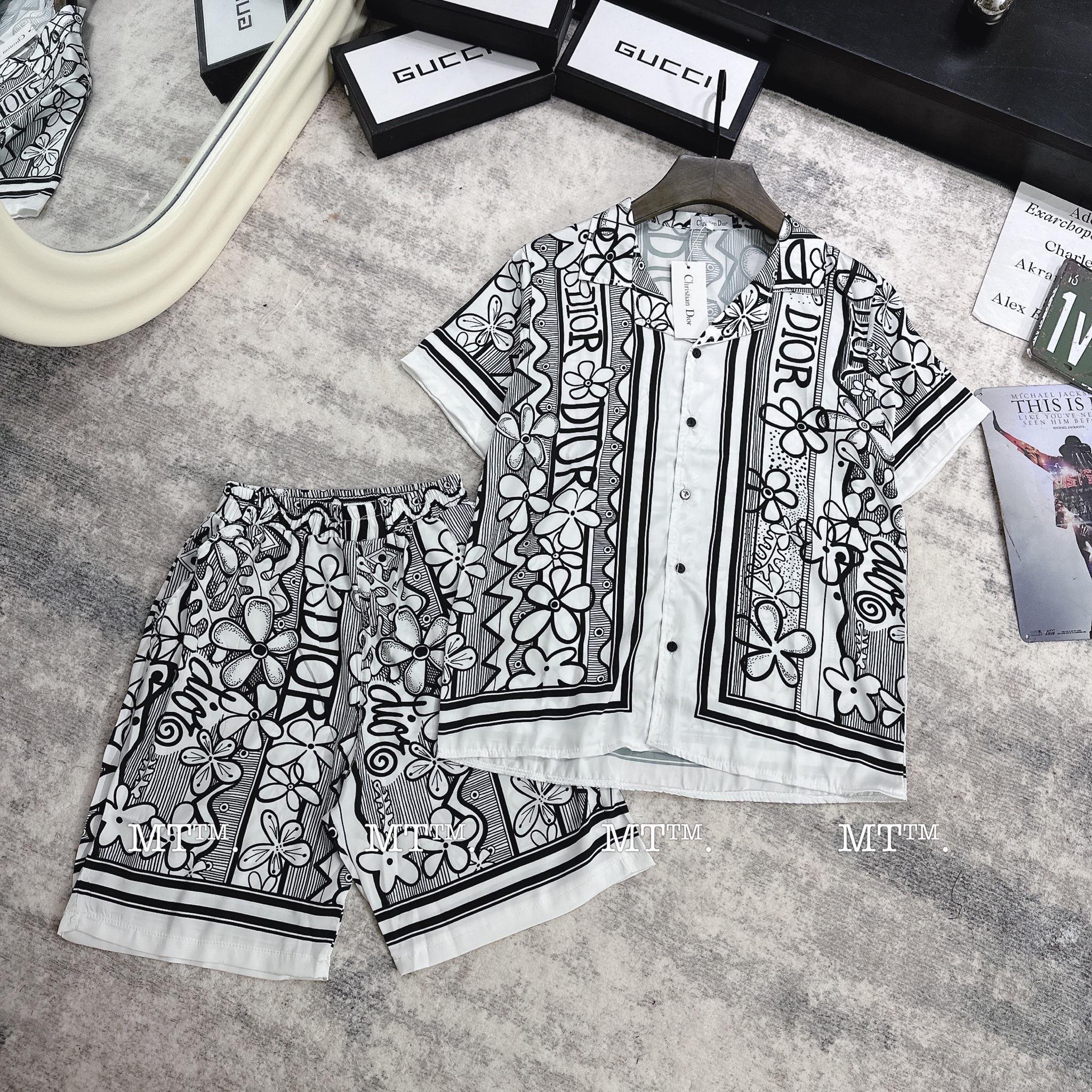 Bộ Pijama Cộc Tay Nam Mặc Hè Chất Lụa Latin Cực Mát