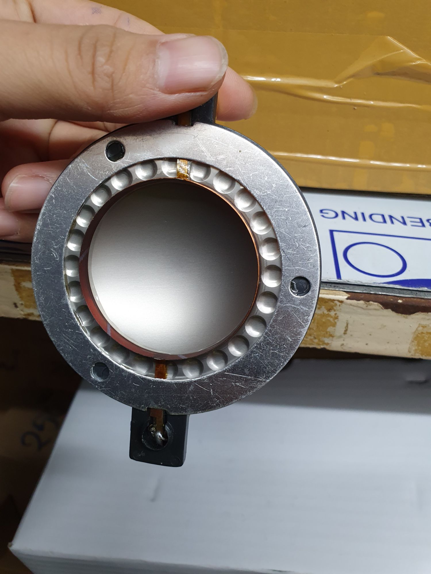 côn tép kèn ti tan 44,4 có cọc