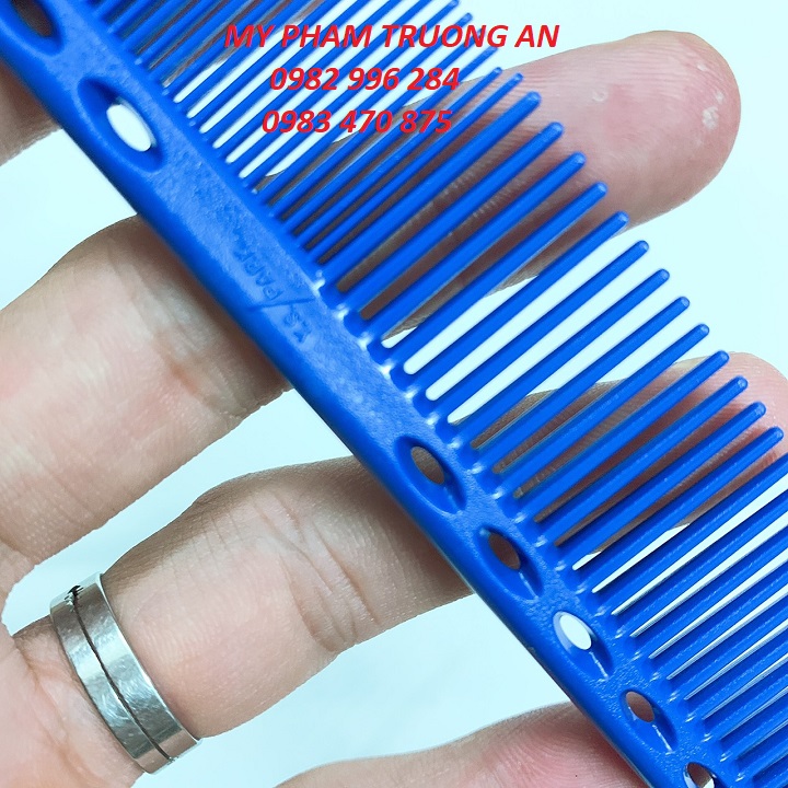 Lược cắt tóc YS Park 335