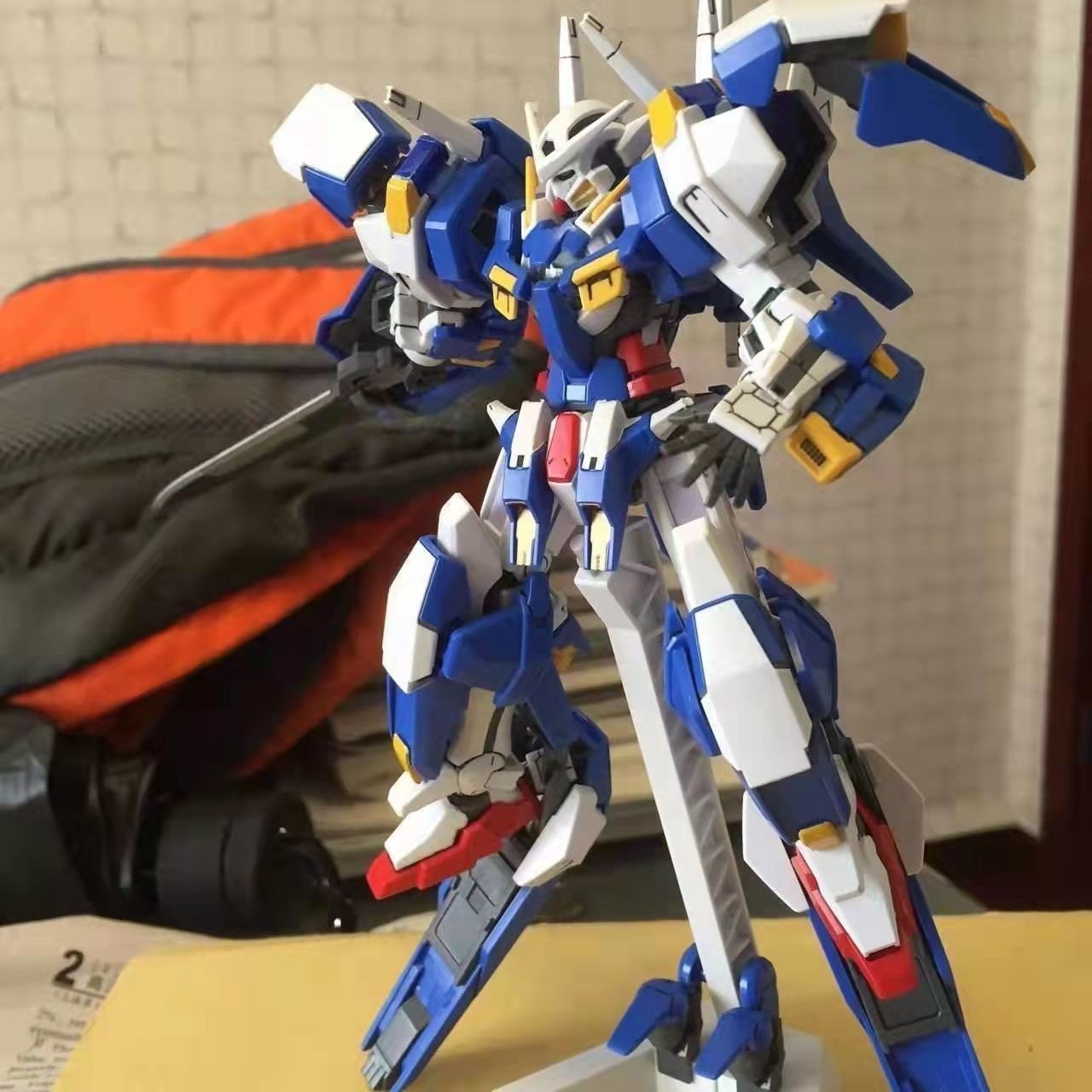 Mô hình lắp ráp Gundam HG 00 Avalanche Exia 064