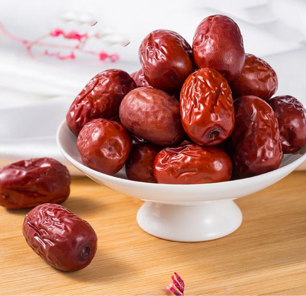 Táo đỏ sấy khô túi lớn loại 500g - Tấn Phát - Hàng công ty chất lượng cao