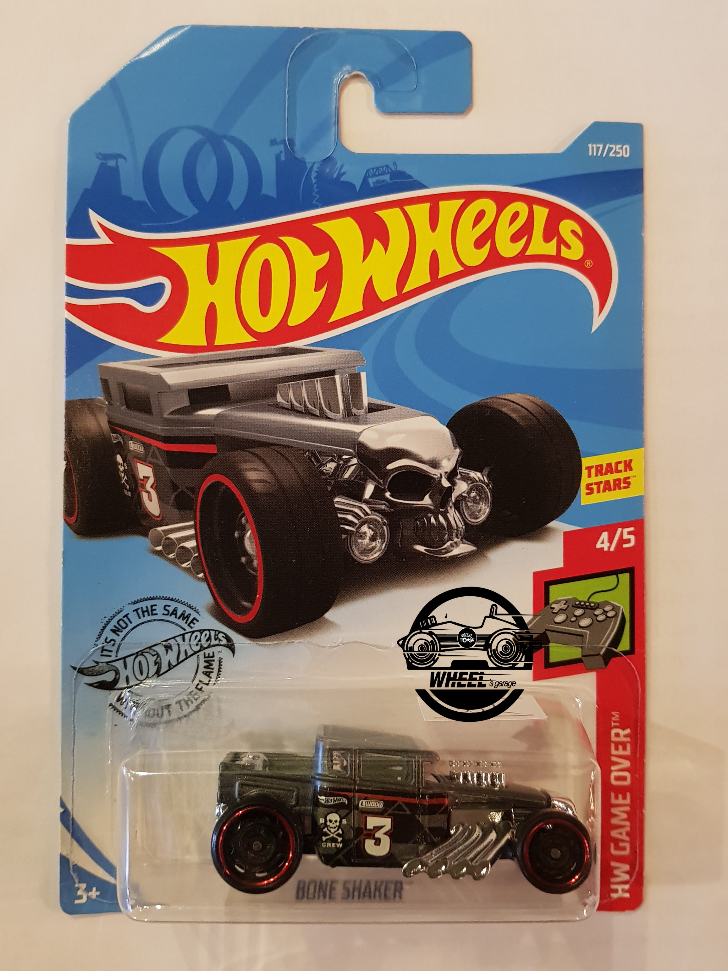 Xe mô hình đồ chơi Hotwheels cơ bản 1:64 - Bone Shaker