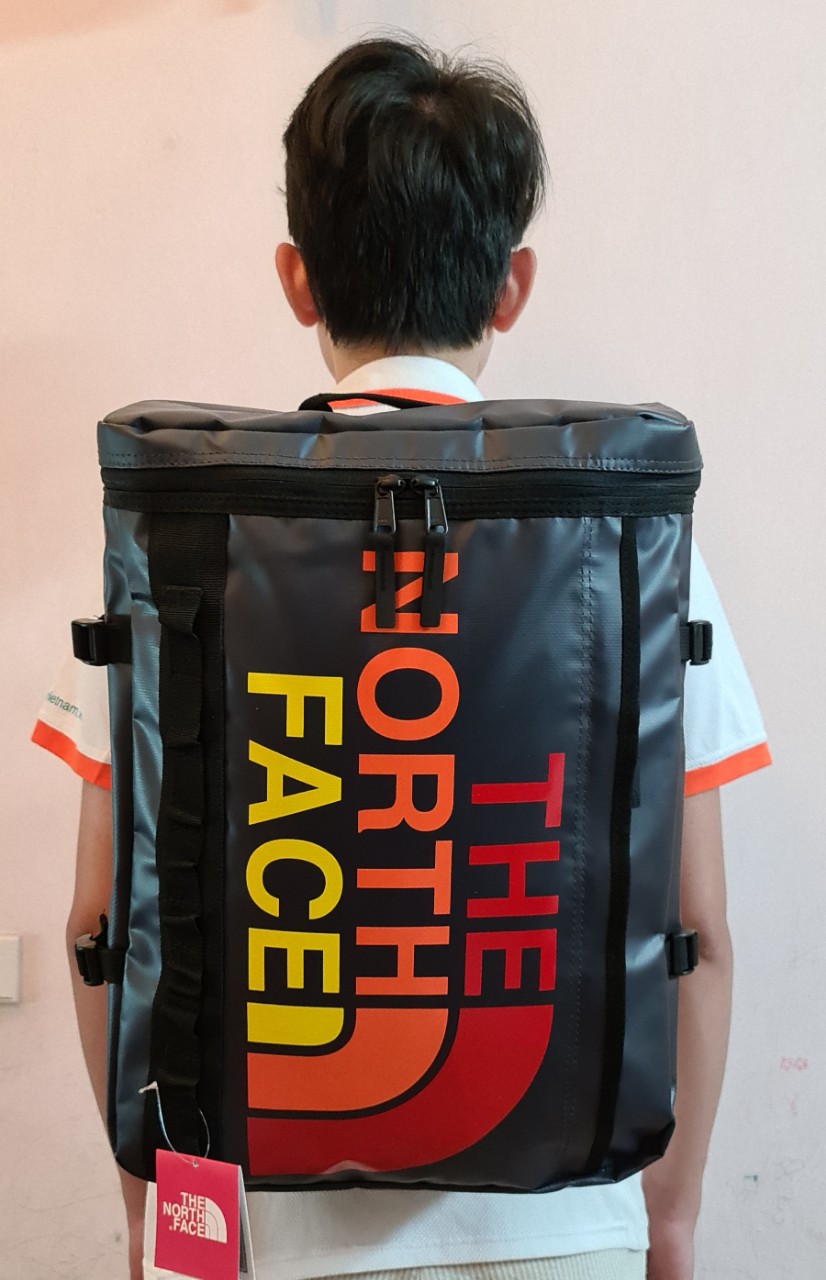 Backpack waterproof fuse box The North Face have compartment laptop