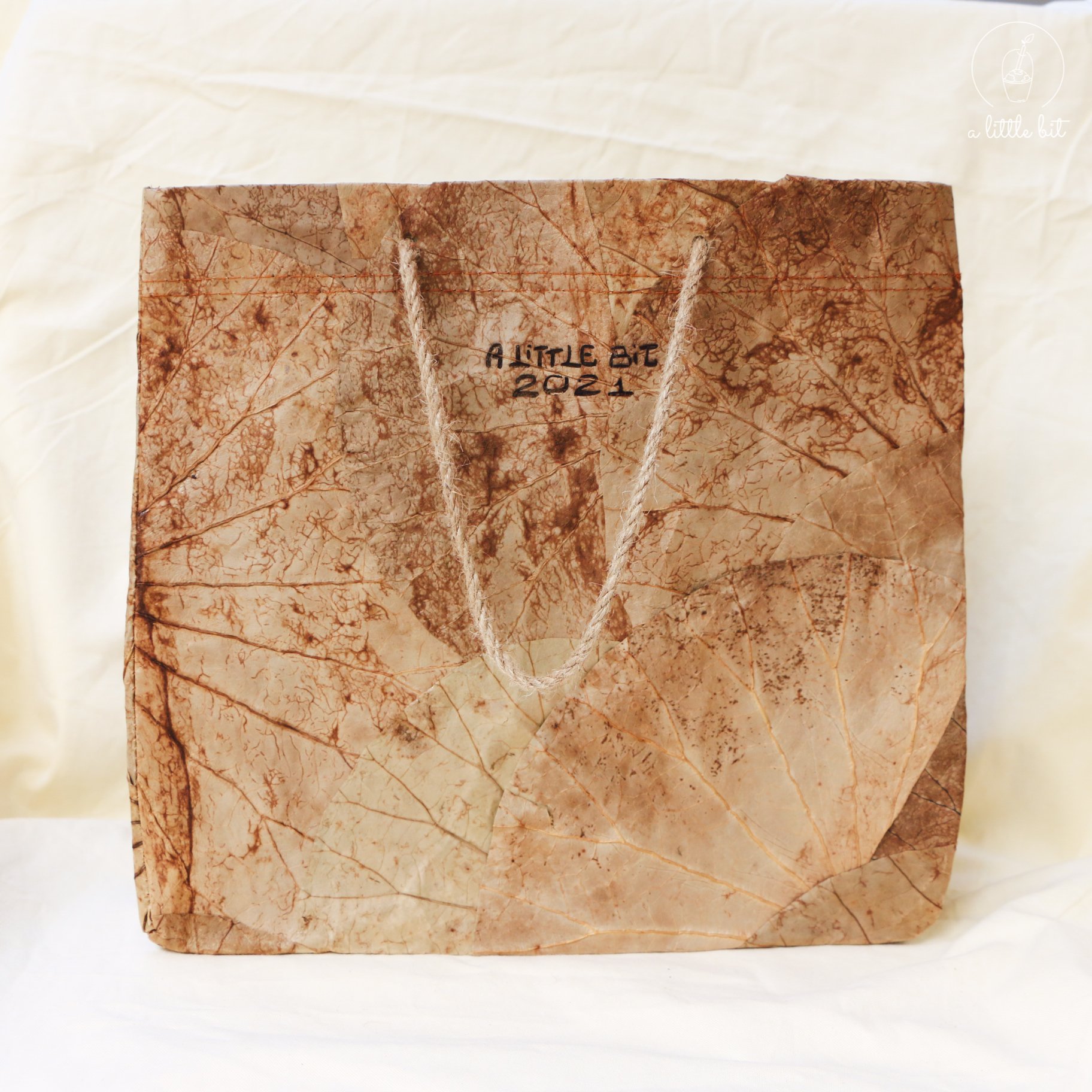 [HCM]Túi giấy lá sen 30x25cm | A Little Bit VN