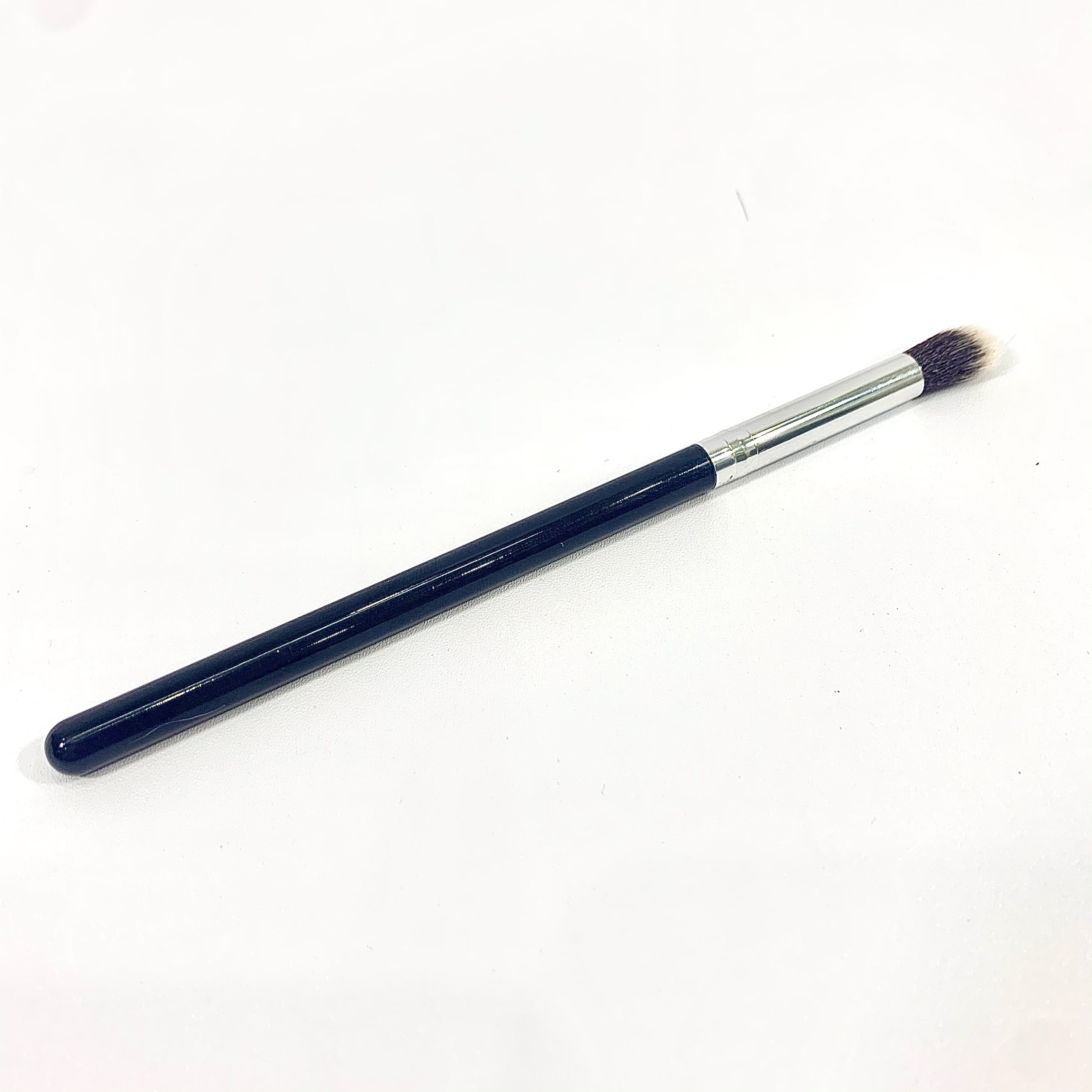 Cọ Mắt Tròn Cán Đen, Cọ Makeup Tán Phấn Mắt Chuyên Nghiệp