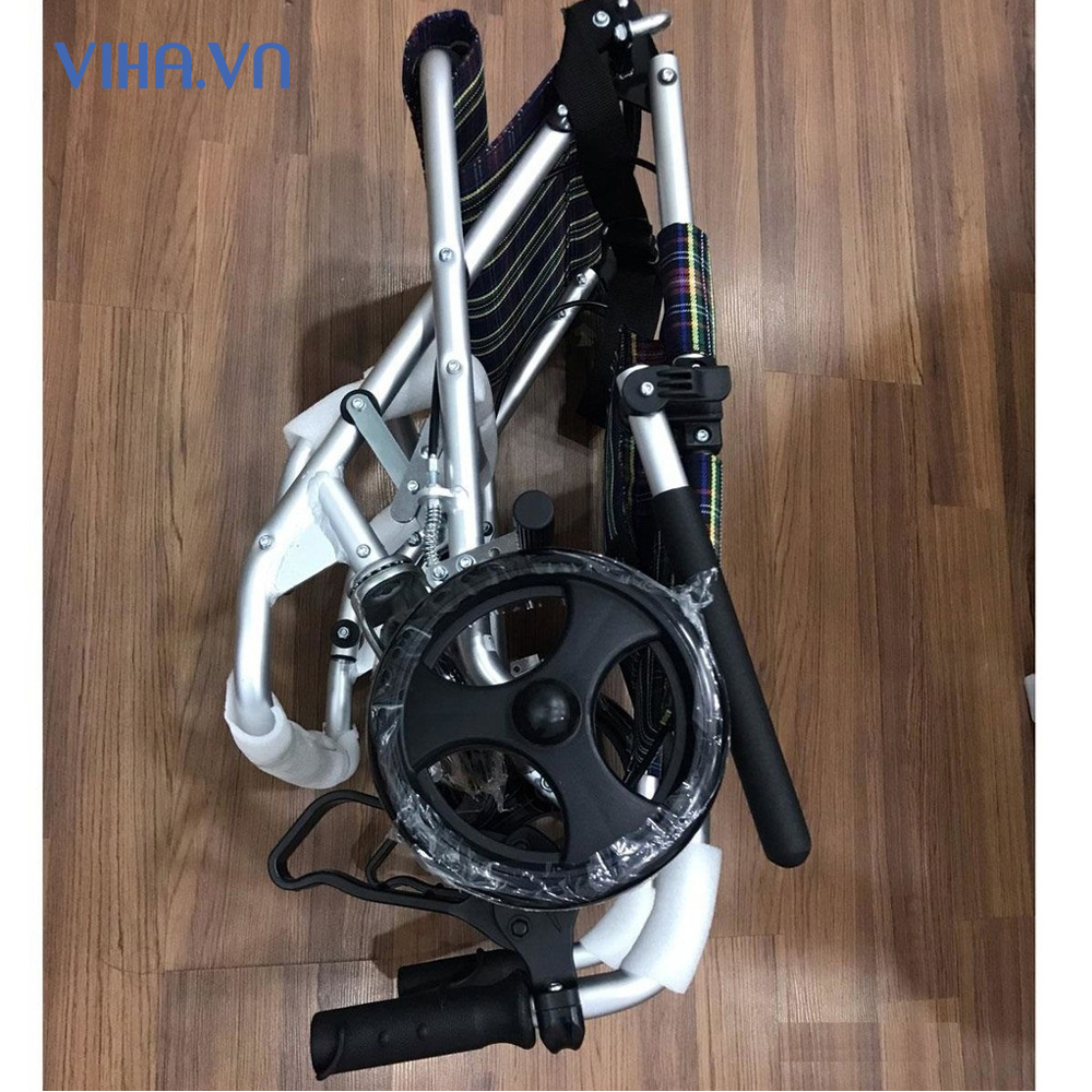 Xe lăn tay du lịch Lucass X12
