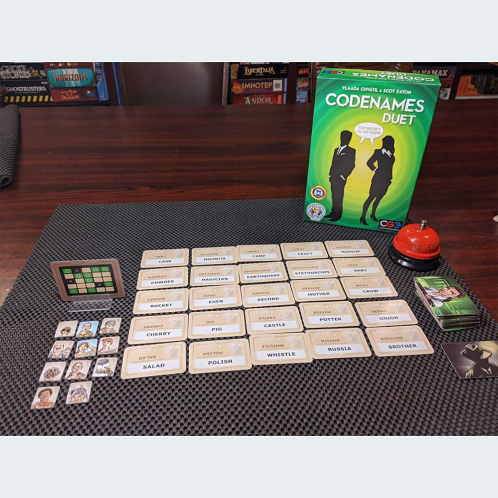 Board Game Codenames Duet Bộ trò chơi Czech Vui Nhộn