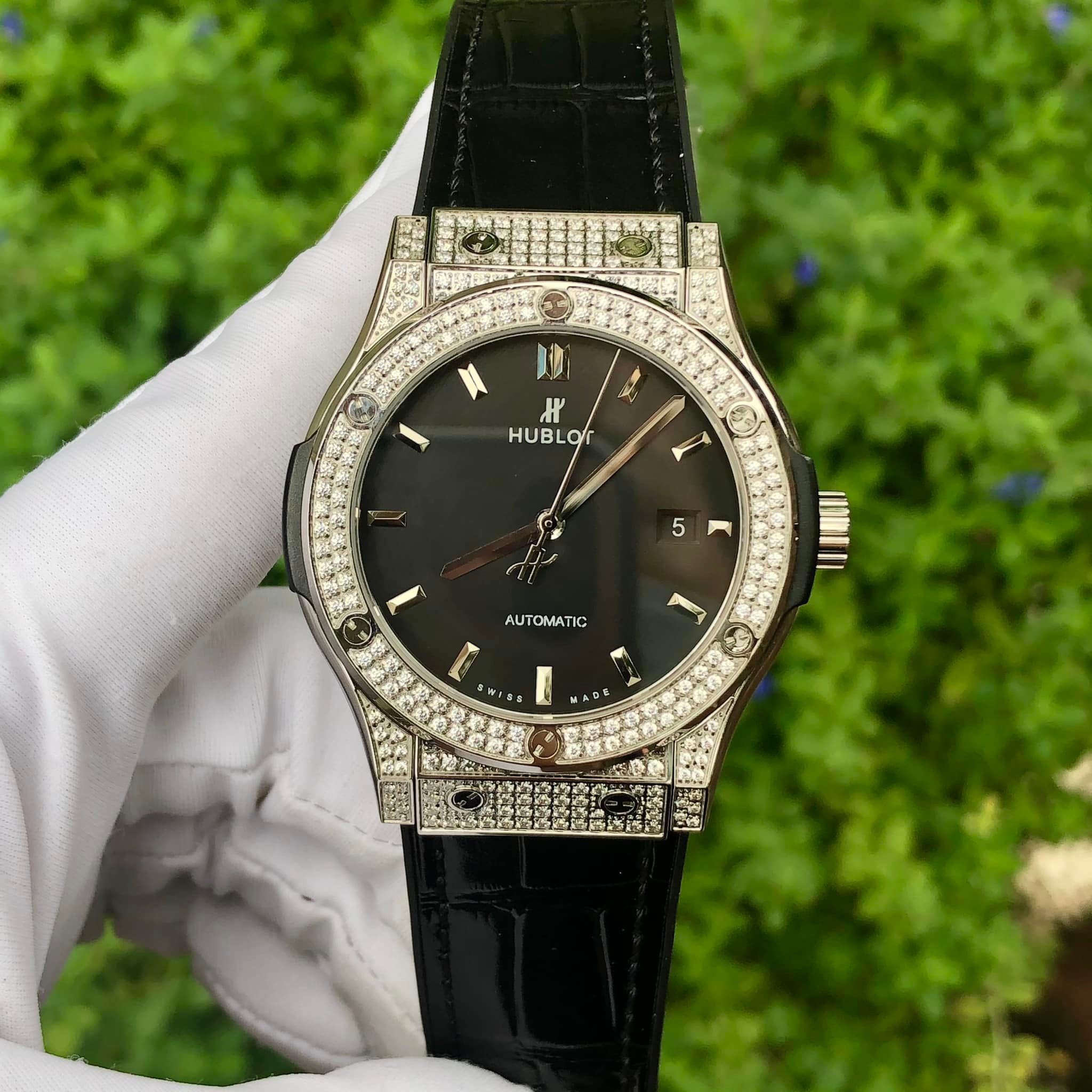 Đồng hồ nam nữ Hubblot Viền Full Đá Trắng Máy Cơ Automatic A+ hàng nét  99,9 %