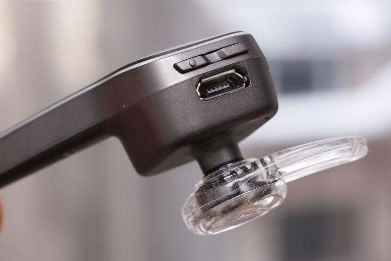 Tai Nghe Bluetooth Plantronics Voyager Edge