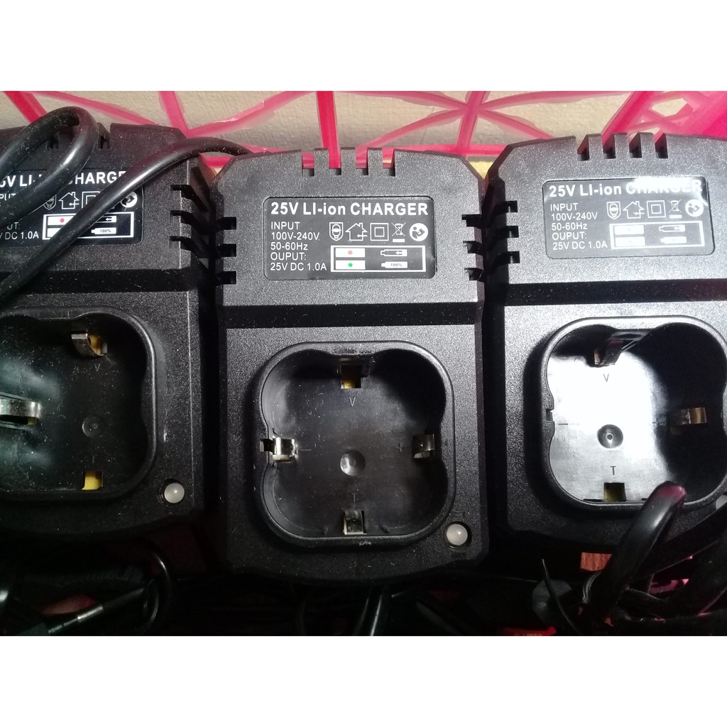 Sạc pin Adapter máy khoan bắt vít 25V Type A B