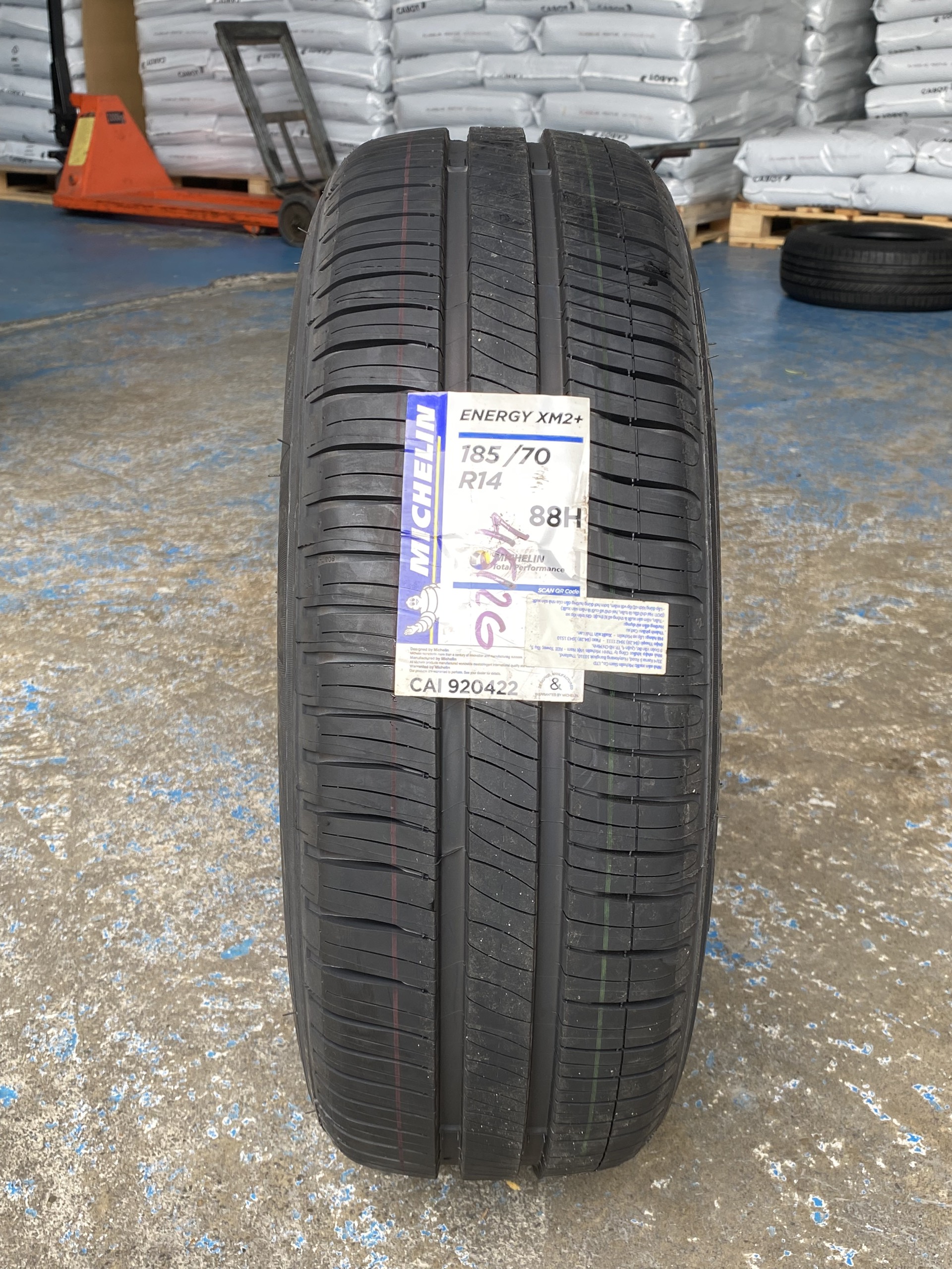 Lốp michelin 185/70r14 xm2+