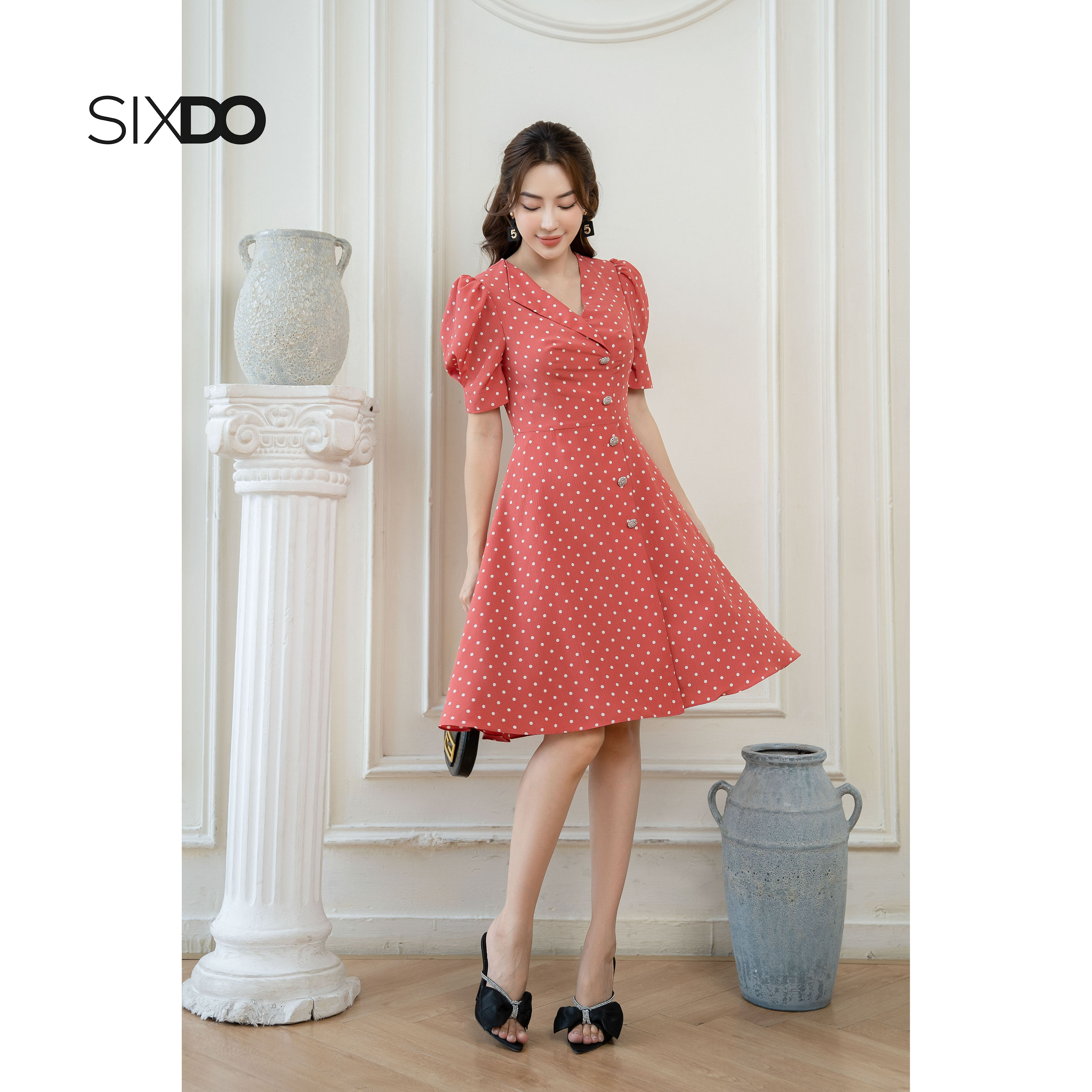 Đầm dệt thoi ngắn tay SIXDO (Mini Woven Dress)