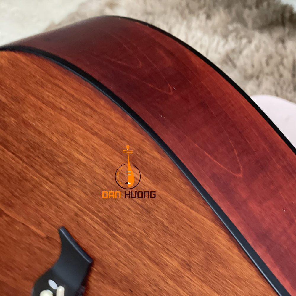 Đàn guitar giá rẻ