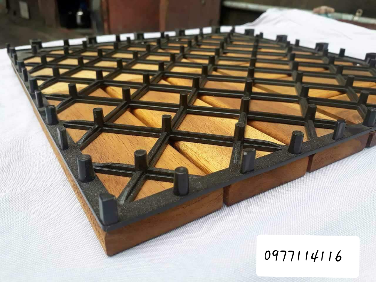 [HCM]Ván sàn gỗ - Mẫu 6 nan ( xử lý chống thấm + lên màu + sơn PU 3 lớp )