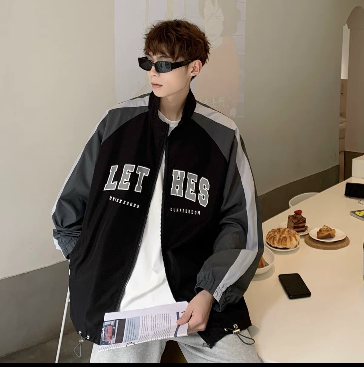Áo Khoác Dù Bóng Chày Nam Nữ Couple Chất Dù 2 Lớp Thời Trang Cao Cấp In Chữ LET HER Hàn Quốc U9388