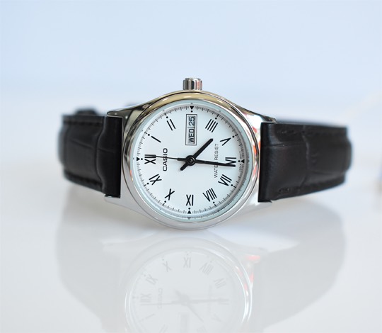 Đồng hồ nữ dây da Casio Anh Khuê LTP-V006L-7BUDF