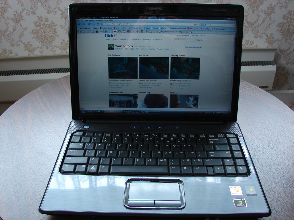 Laptop COMPAQ Presario V3000