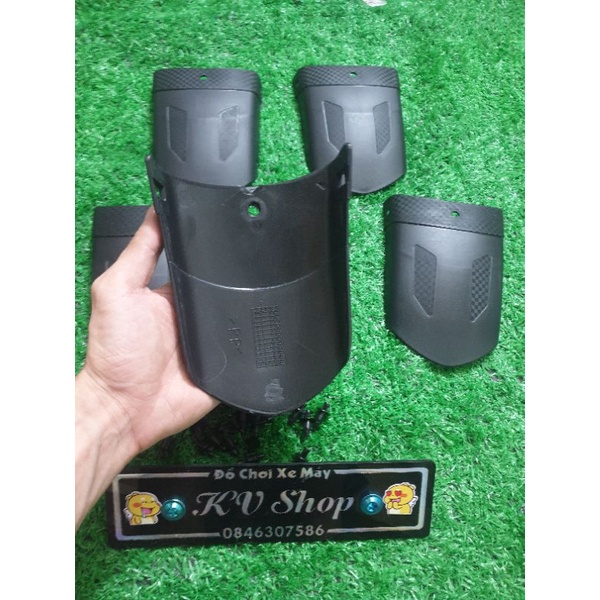 Dè nối dài chắn bùn trước winner X/V1/V3 ( kèm ốc bấm )