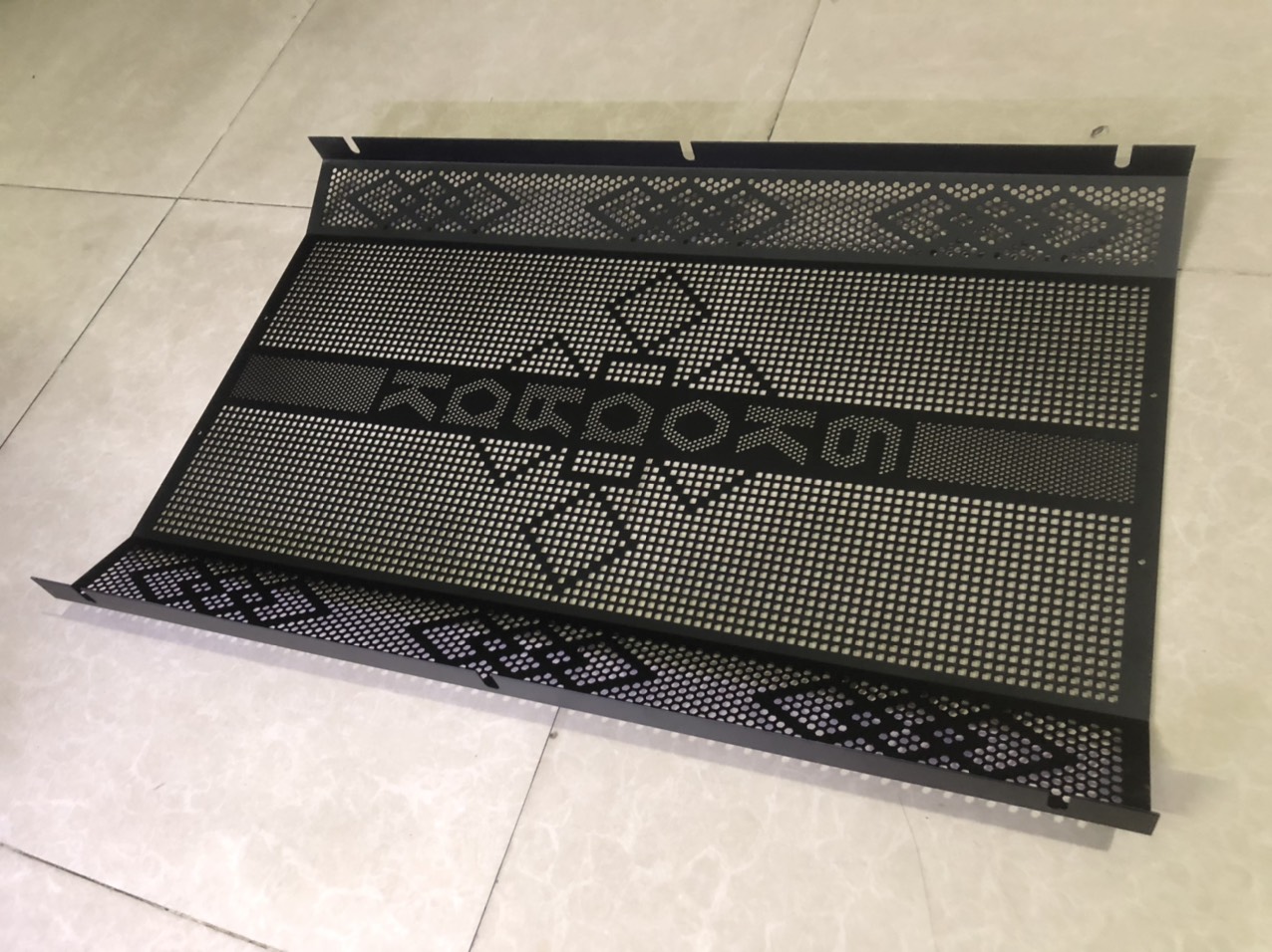 Lưới loa kéo 5 tất ( 75cm x 47cm)
