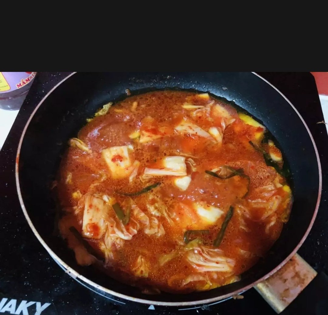Combo 5 món bánh gạo phô mai( 500g bánh phô mai sốt mì chinnoo kimchi xúc xích)