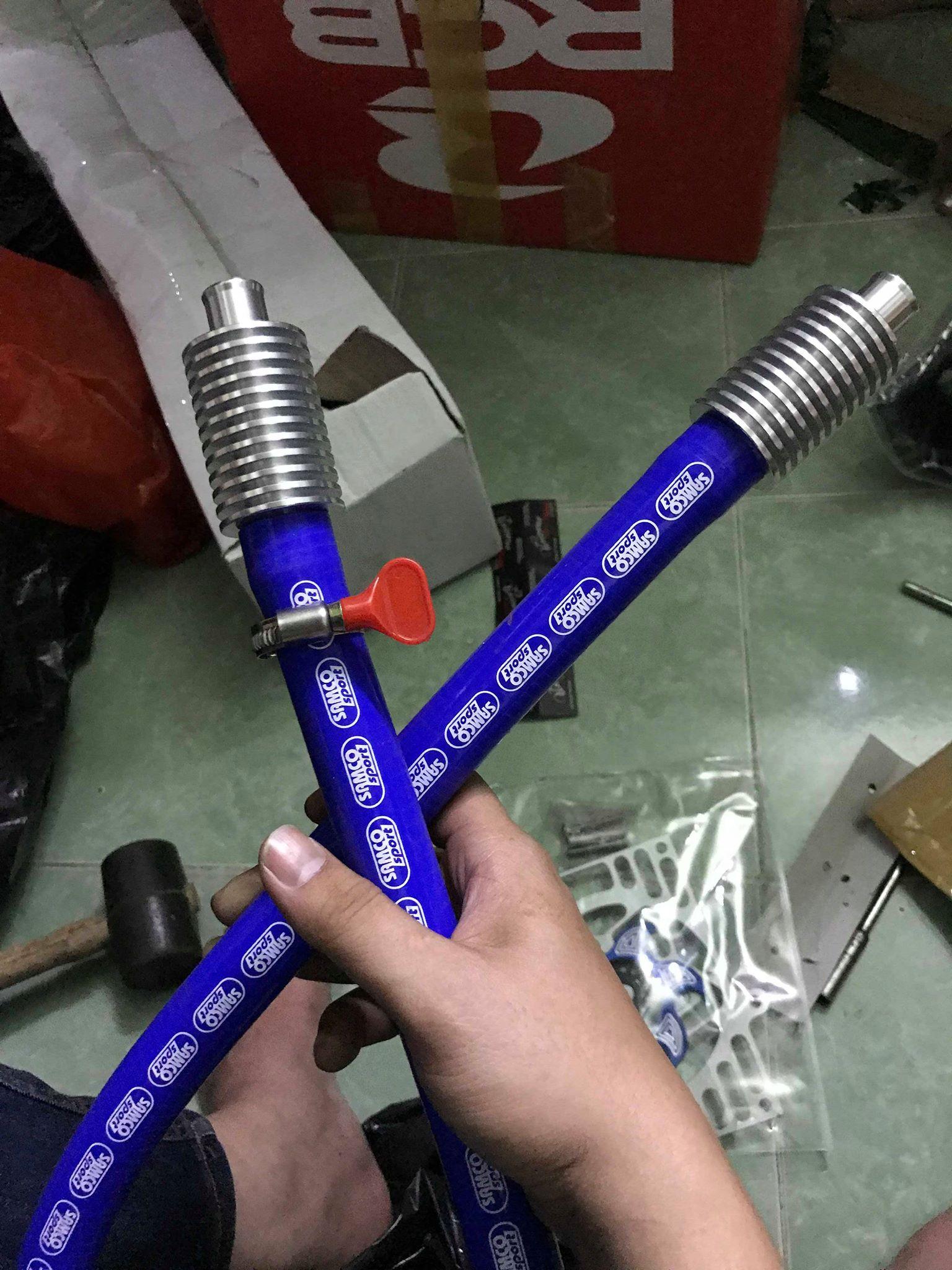 Đầu tản nhiệt gắn ống nước samco