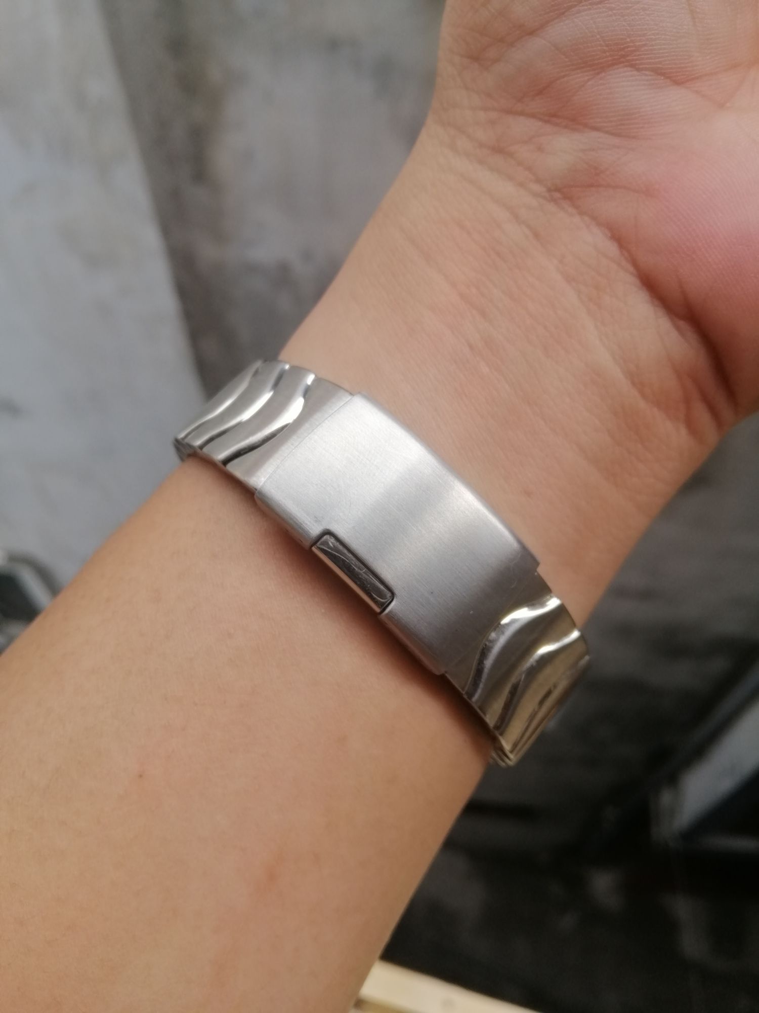 Đồng hồ nam hiệu TIMEX INDIGLO của Mỹ