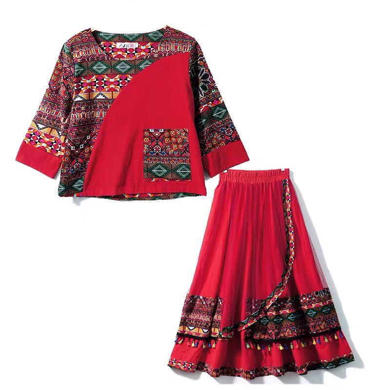 Set Váy Đỏ Thổ Cẩm