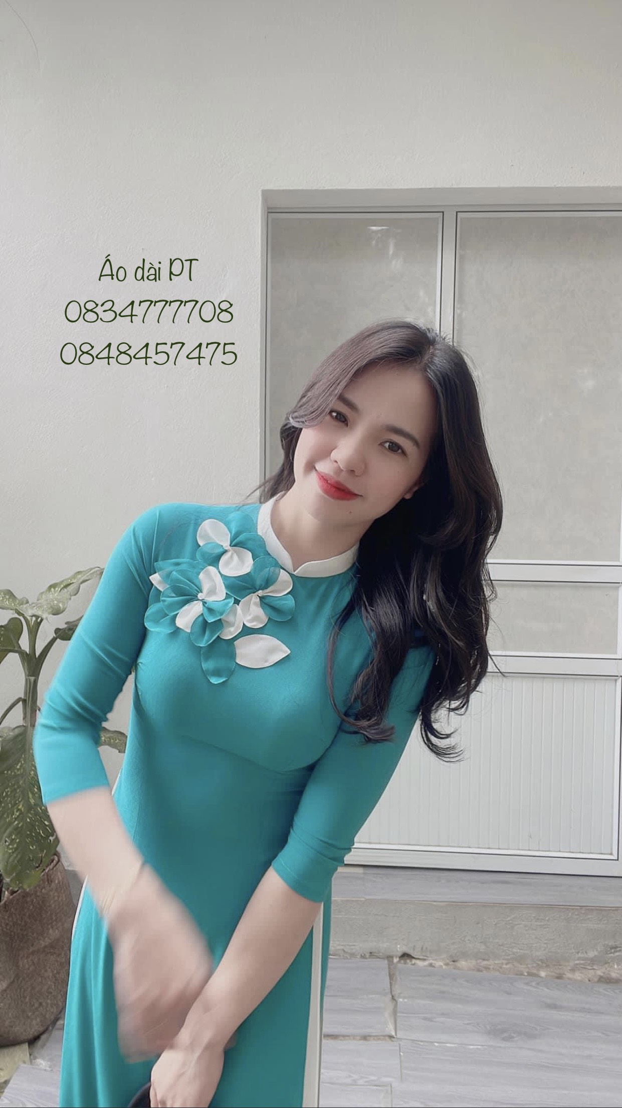 Áo dài đính hoa nổi 2 tà sang chảnh. chất lụa Nhật cao cấp