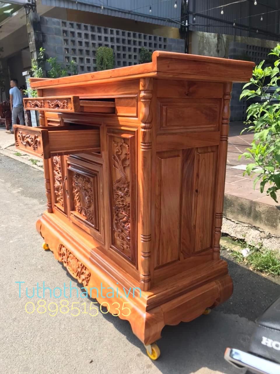 Tủ thờ gia tiên gỗ Gõ Đỏ 154cm. Hàng đặt cao cấp