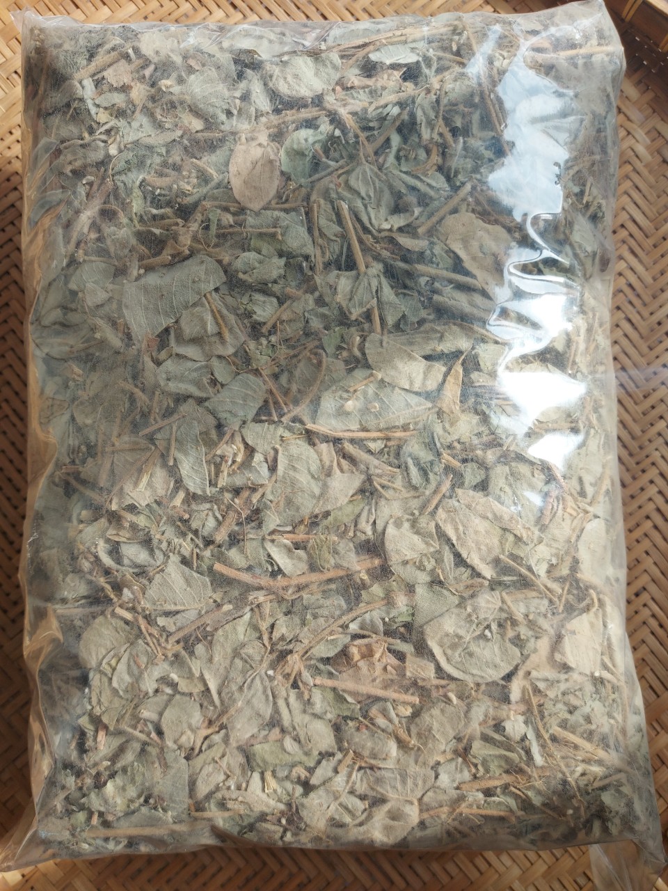 KIM TIỀN THẢO SẠCH