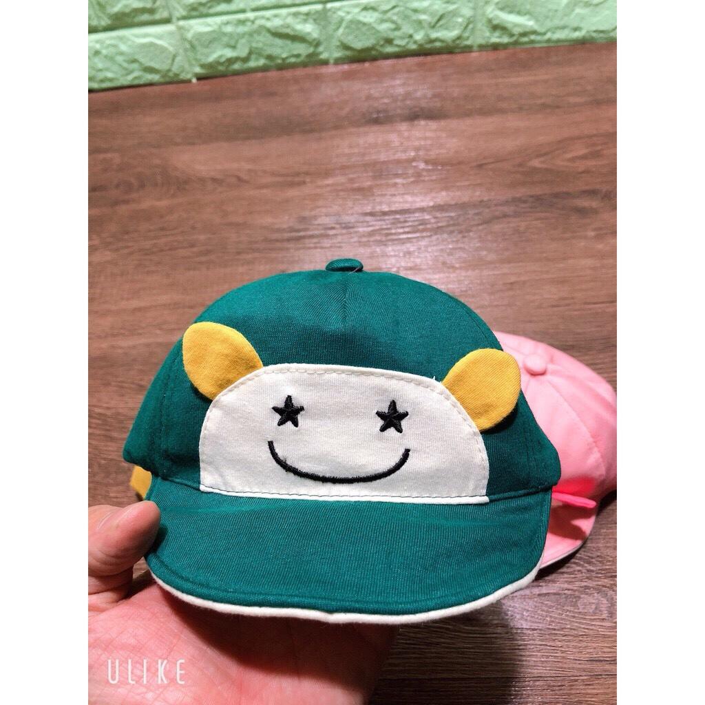 Mũ cho bé thêu chữ HELLO