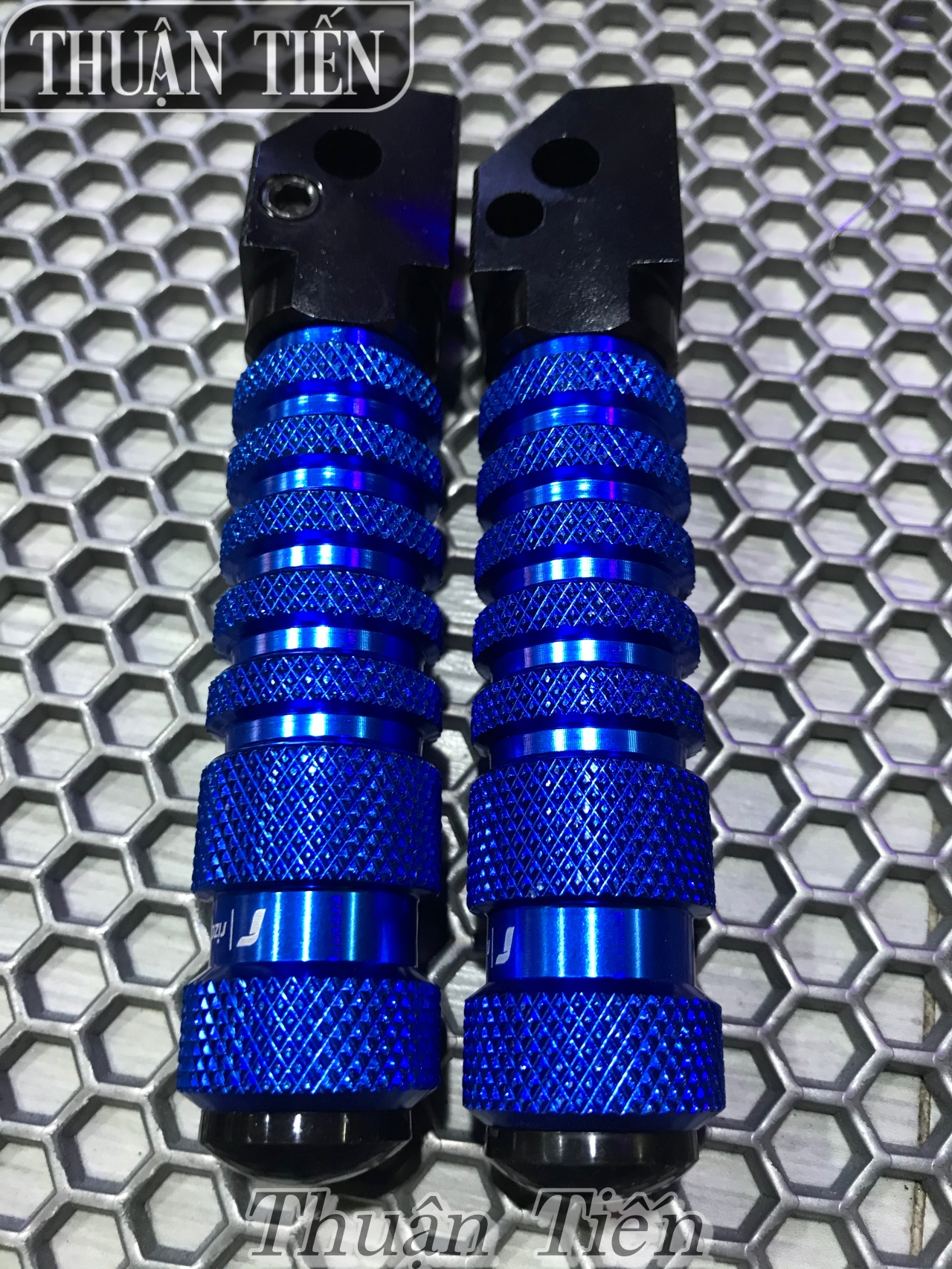 Footrest rear aluminum knurled for the line car Honda 6ly (not intended for winner) đủ màu-chế many kinds of car, the product as photo