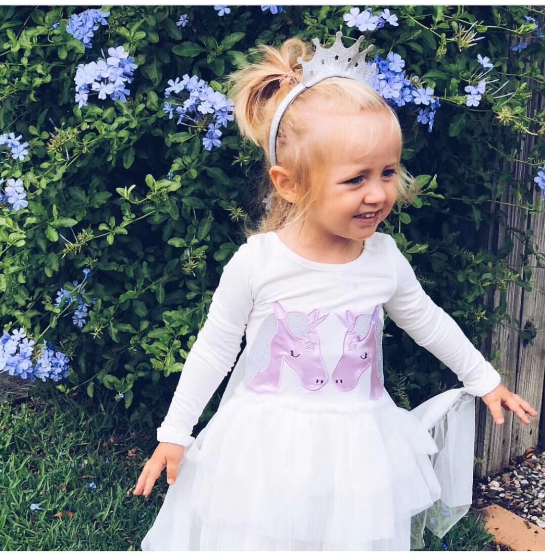 VÁY THIÊN THẦN CÓ CÁNH HÌNH NGỰA PONY