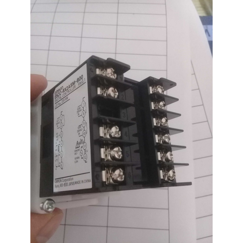 OMRON E5CC-RX2ASM-800