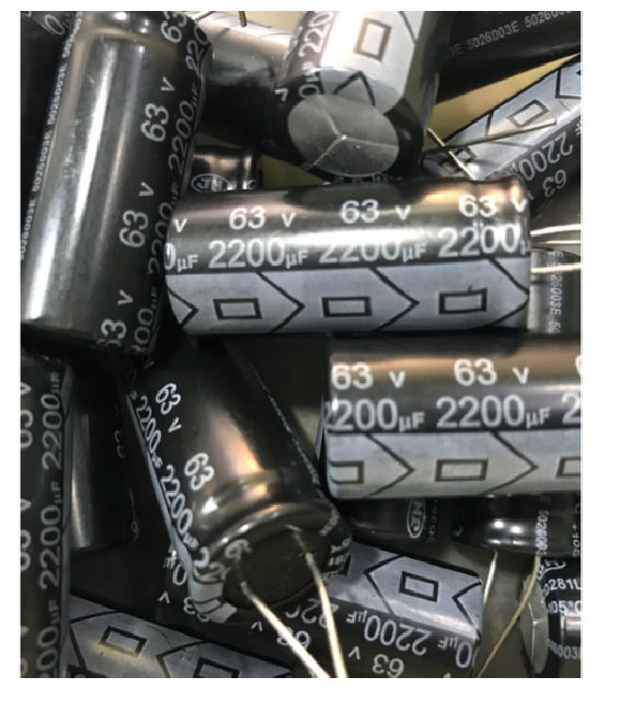 5 tụ hoá 2200uf-63v