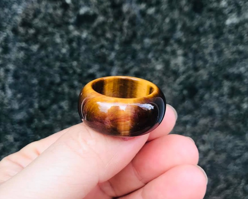 [HCM]NHẪN ĐÁ MẮT HỔ  THIÊN NHIÊN bản lớn nhiều size