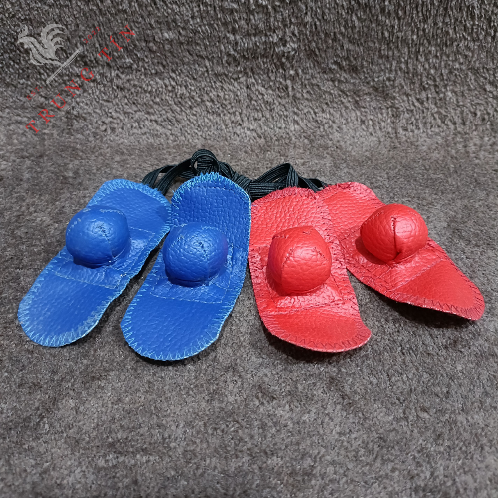 Bịt cựa xổ gà bao êm - Da Thái Lan (2 cặp dành cho 2 con gà)