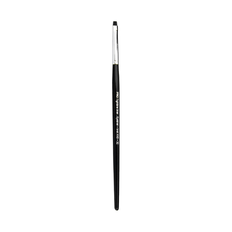 Cọ eye liner maga pro 32 tightline eyeliner brush
