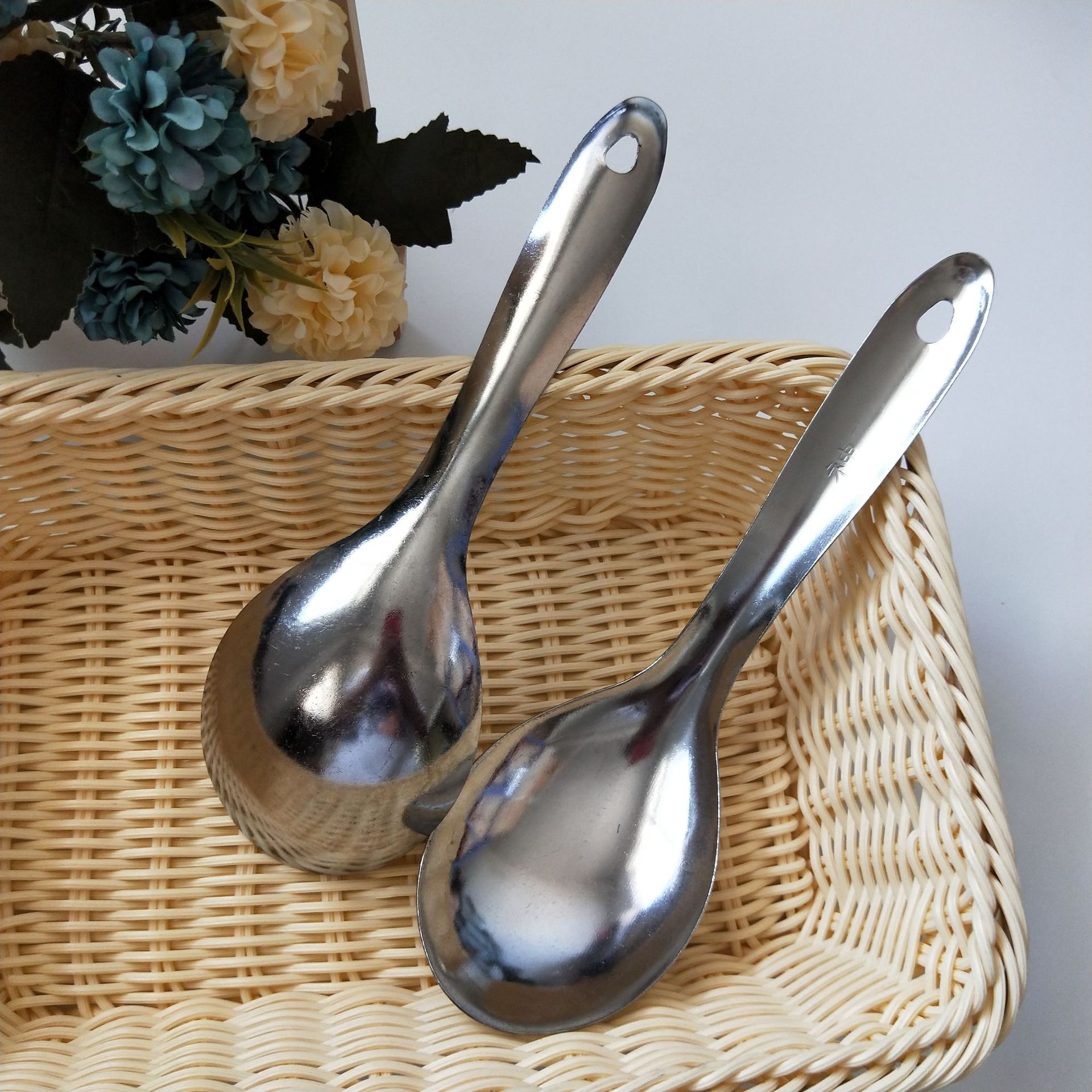 COMBO 2 MUỖNG CANH INOX loại bền rẻ