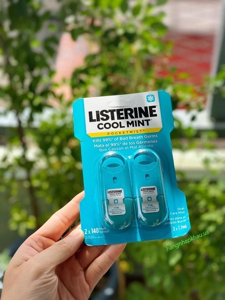 Bộ đôi xịt thơm miệng Listerine xanh dương của mỹ